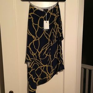 C/Meo Collective Skirt size XXS NWT